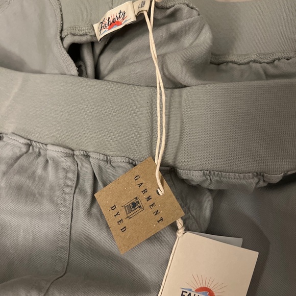 Faherty Arlie Day Pant Jogger Color: Stone Size: Large - Picture 6 of 6